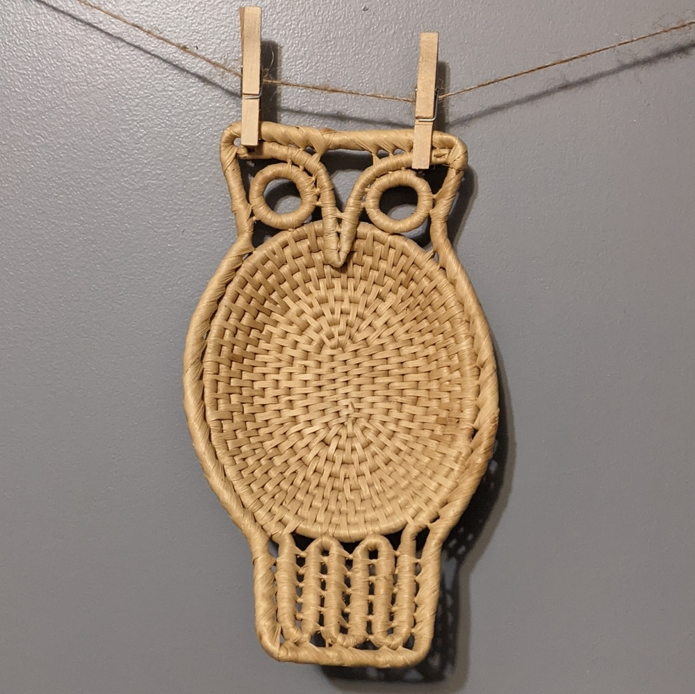 Vintage Woven Owl Basket Wall Hanging Decor Trinket Tray